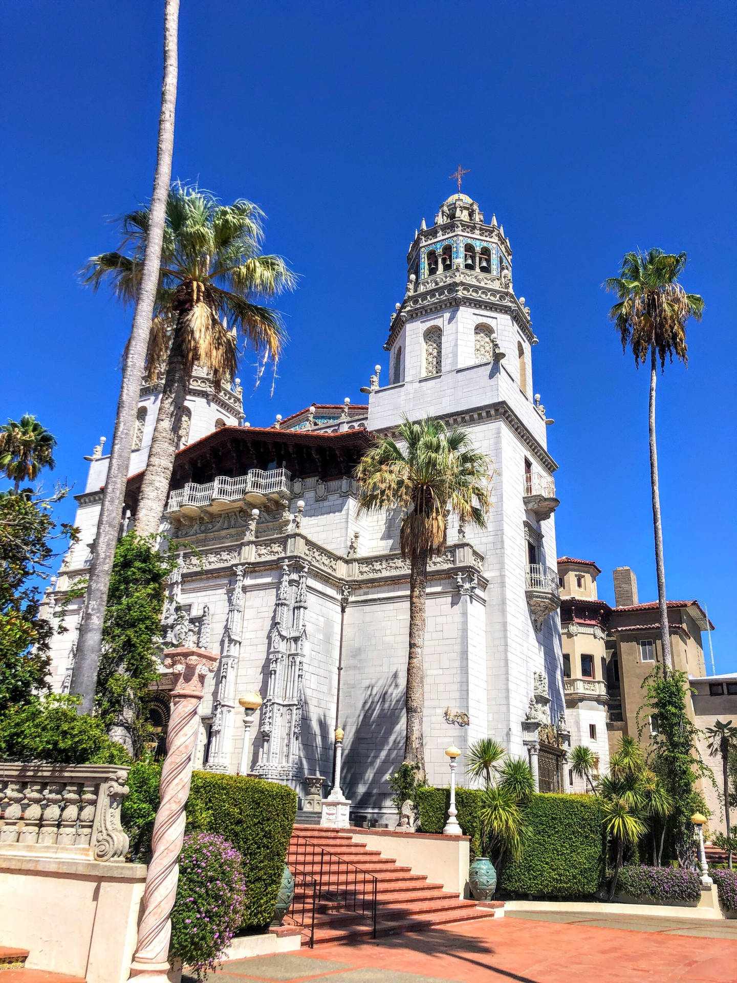 The Hearst Castle From The Esplanade Wallpaper