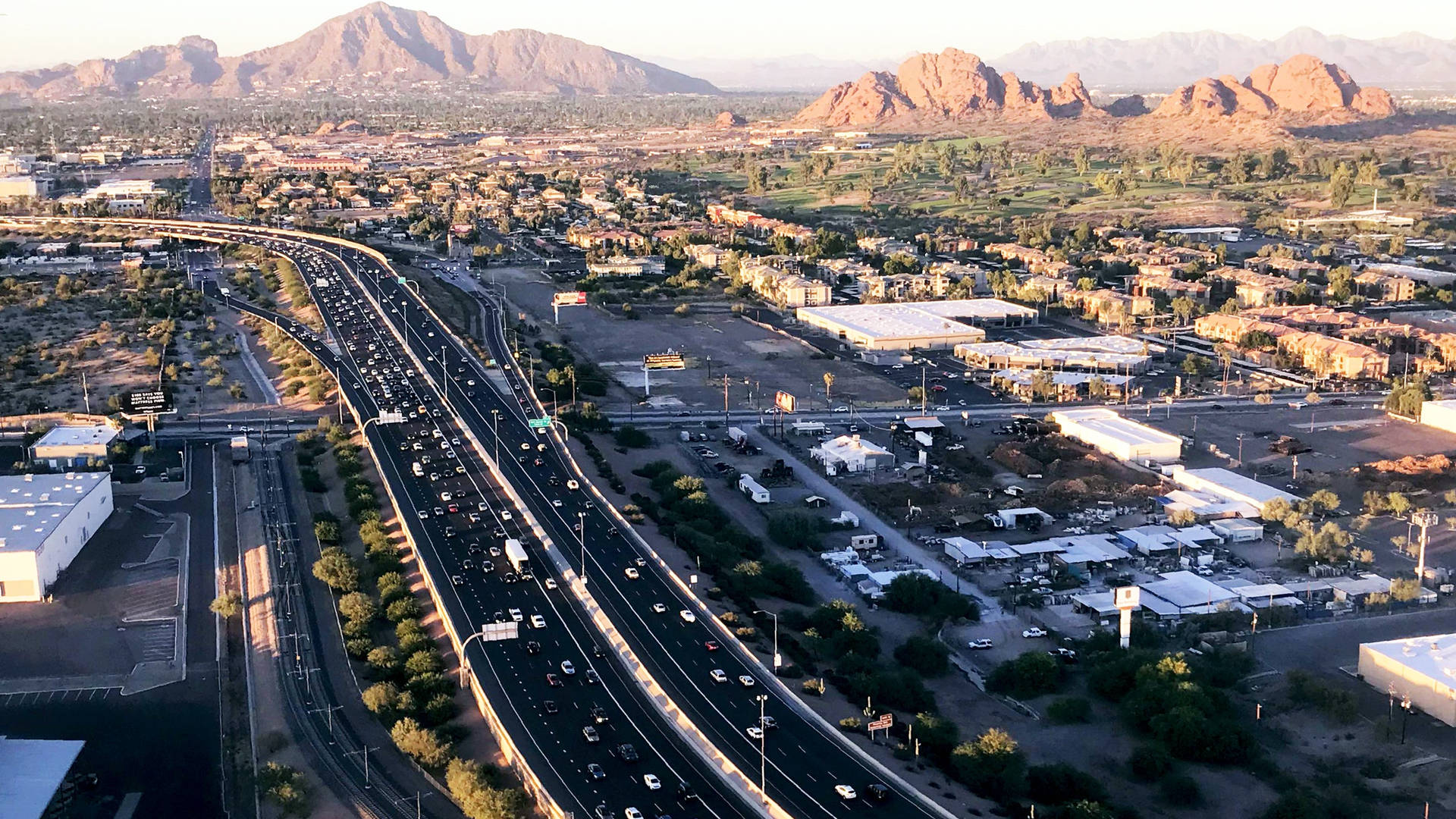 The Highways And Mountains Of Chandler Wallpaper