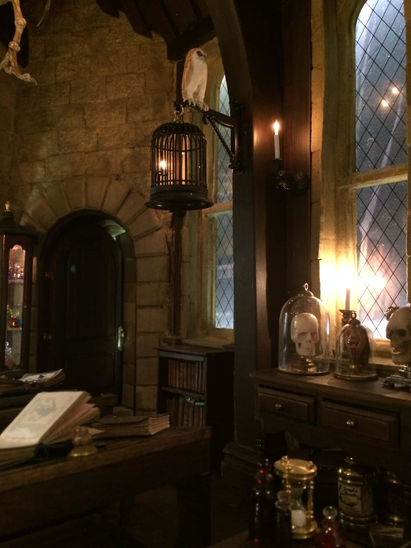 Enter the Hogwarts Dark Arts Classroom and unlock the secrets of the dark arts. Wallpaper