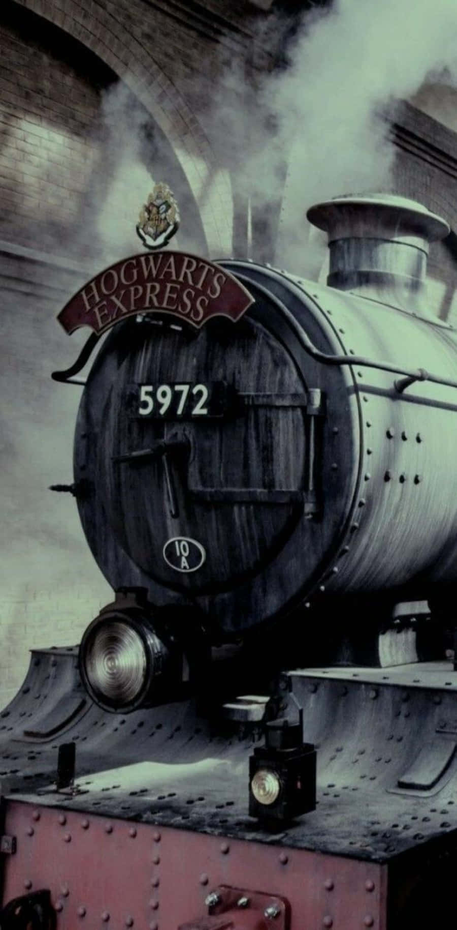 Taking a Magical Journey Aboard the Hogwarts Express Wallpaper