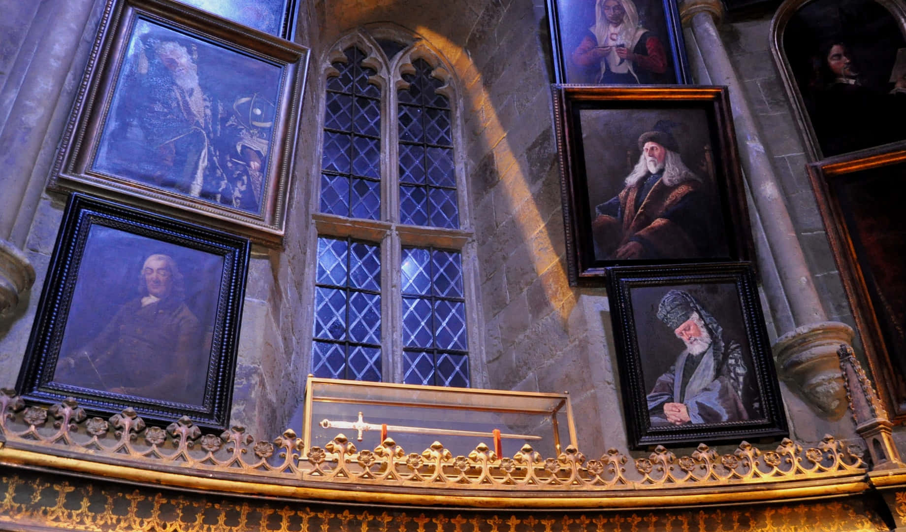 The Hogwarts Headmaster's Office - Platform 9 3/4 Wallpaper