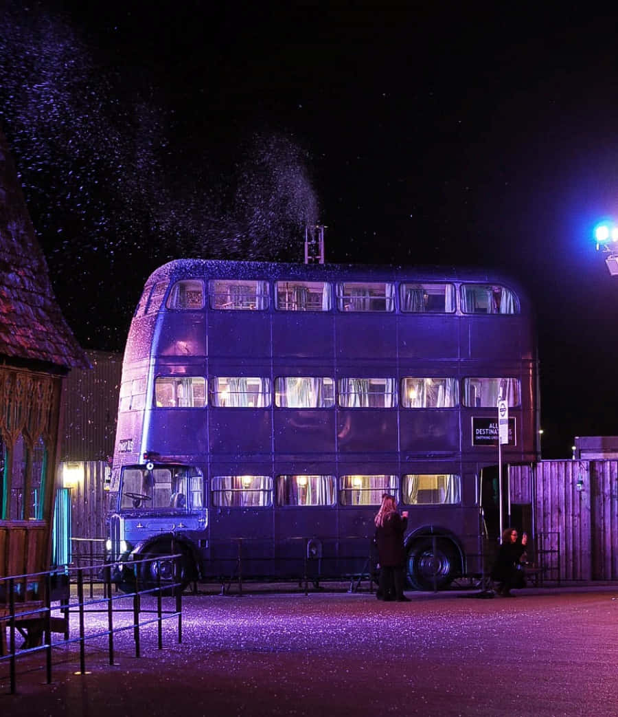 Laparada Del Autobús Noctámbulo De Hogwarts: Una Forma Mágica De Viajar. Fondo de pantalla