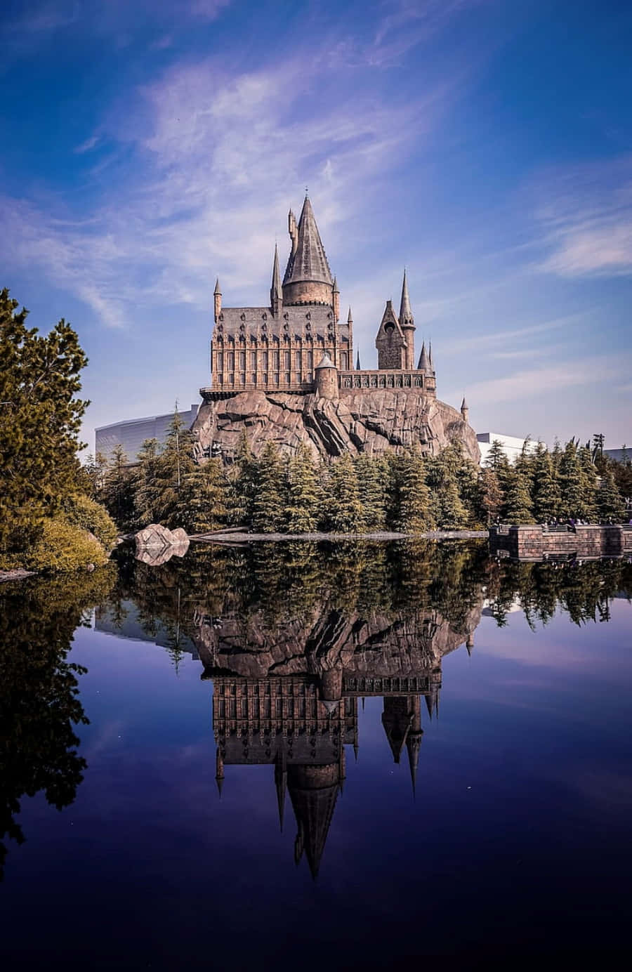 Beauty of Hogwarts Lake Wallpaper