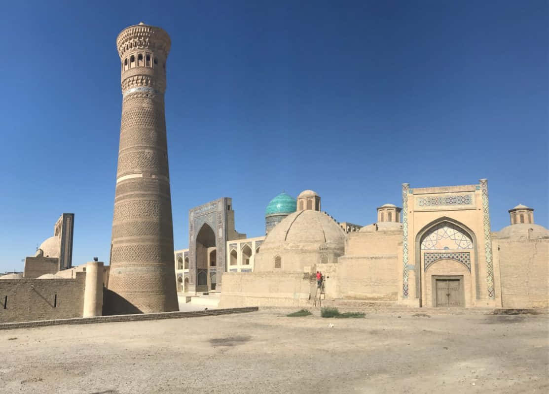 Majestic Kalyan Minaret Towering Over Bukhara Wallpaper
