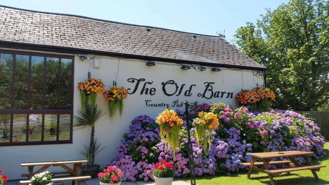 The Old Barn Country Pub Newport Wallpaper