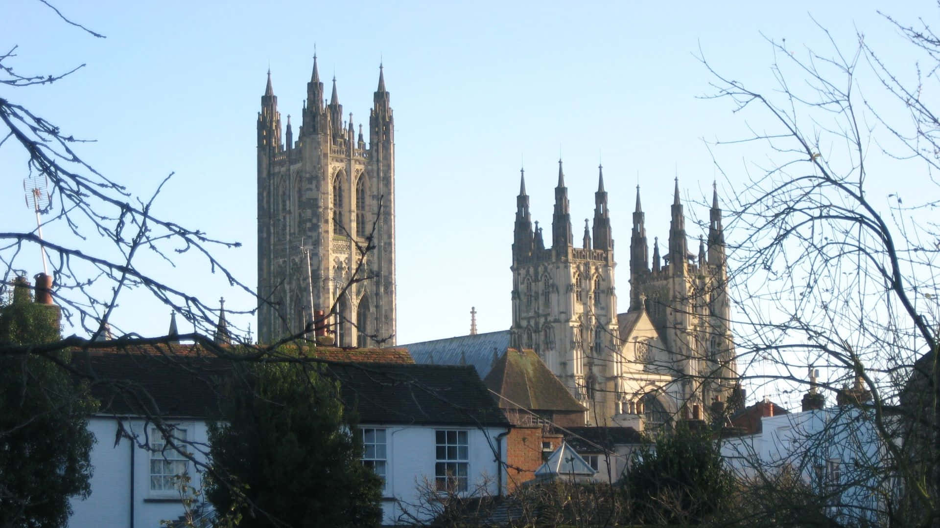 The Pointed Towers Of Canterbury Cathedral At Autumn Wallpaper