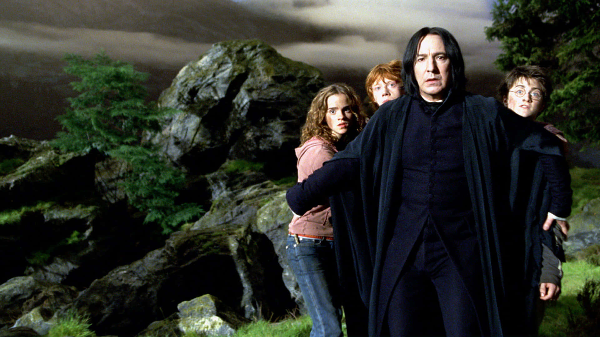 Witness The Magic Of Harry Potter In The Prisoner Of Azkaban Wallpaper