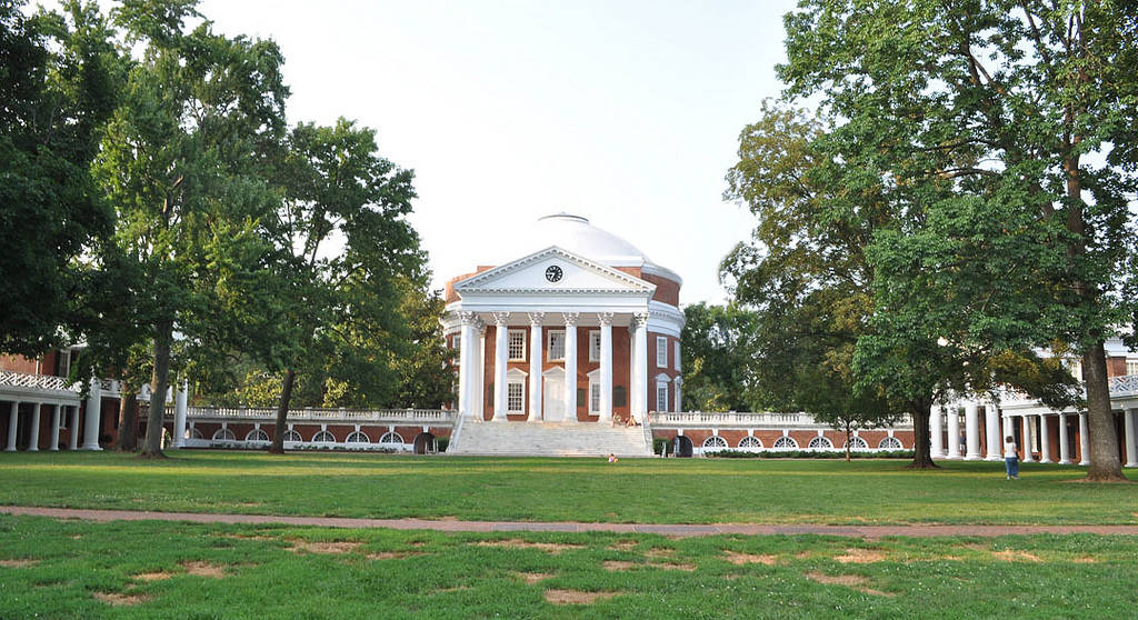 The Rotunda Of The University Of Virginia During An Idyllic Sunset. Wallpaper