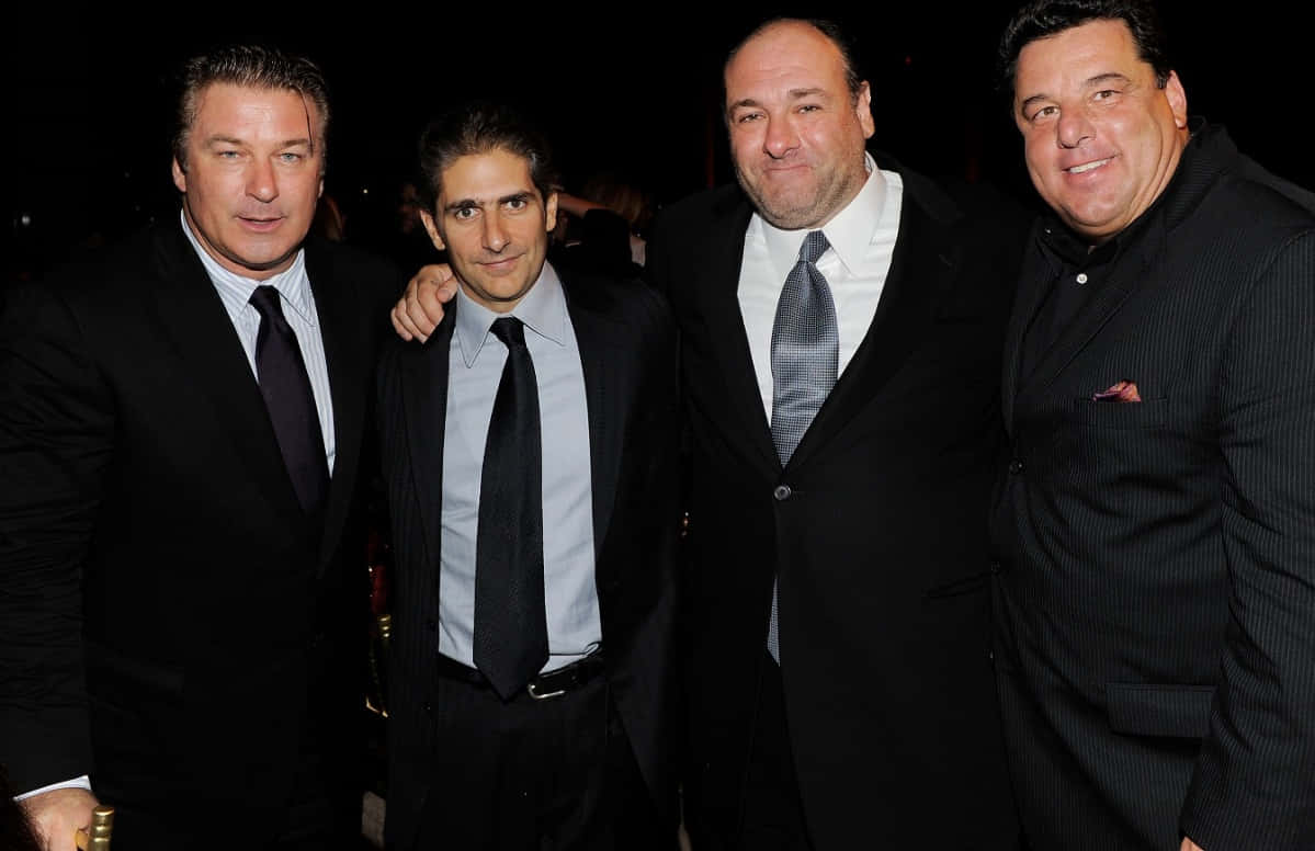 Tony Soprano leder en armada af NYC mobstere Wallpaper