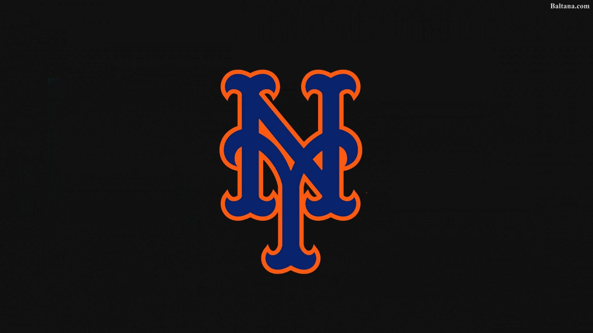 The Spirited New York Mets Player In Action Wallpaper