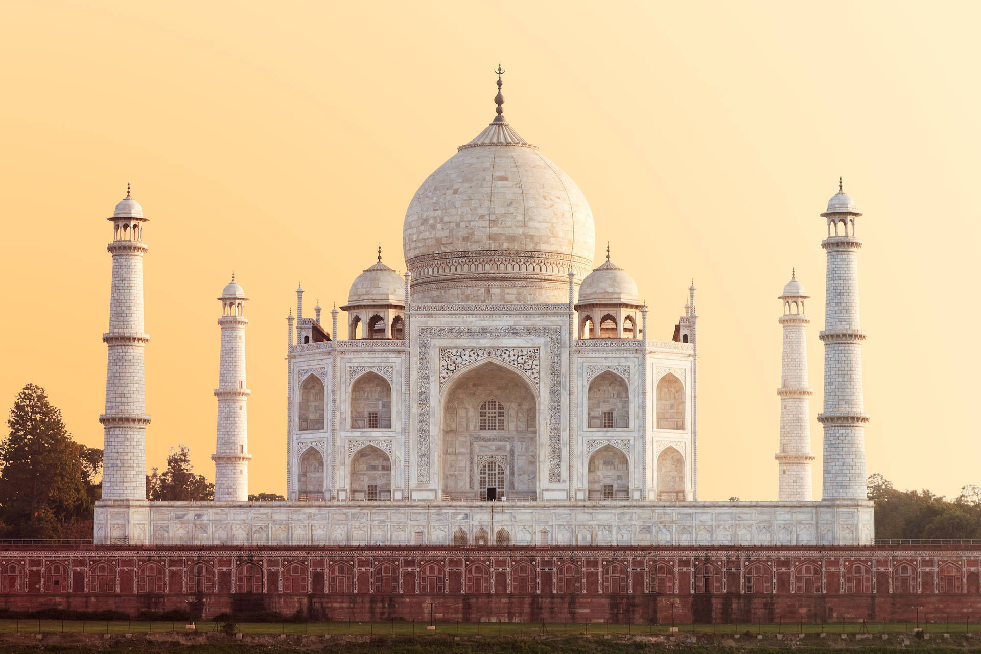 The Taj Mahal And The Yellow Sky Wallpaper