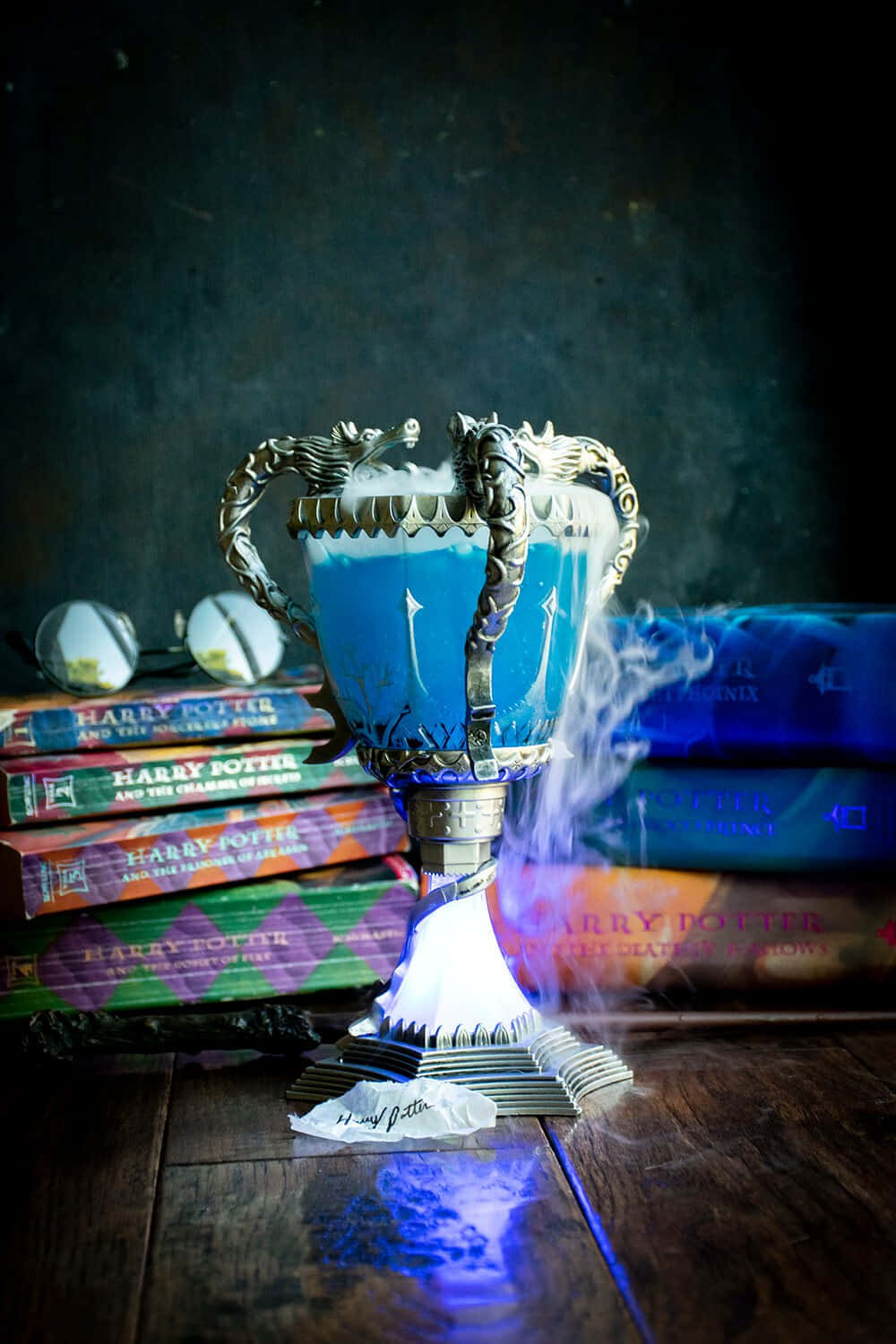 The legendary Triwizard Cup awaits adventure-seeking wizards. Wallpaper