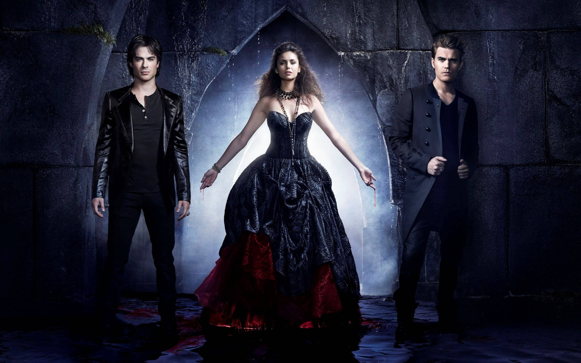 Vampire Diaries Cast i gothisk formelt tøj Wallpaper