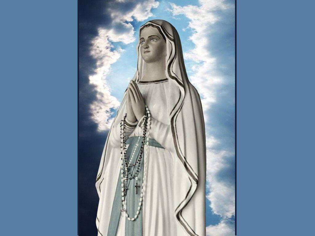 The Virgin Mary Statue Wallpaper