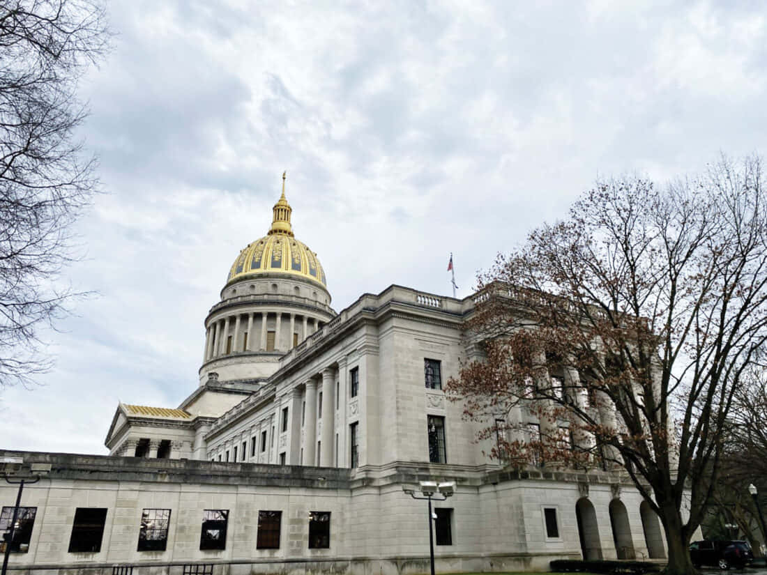 The Virginia State Capitol On Fall Season Wallpaper