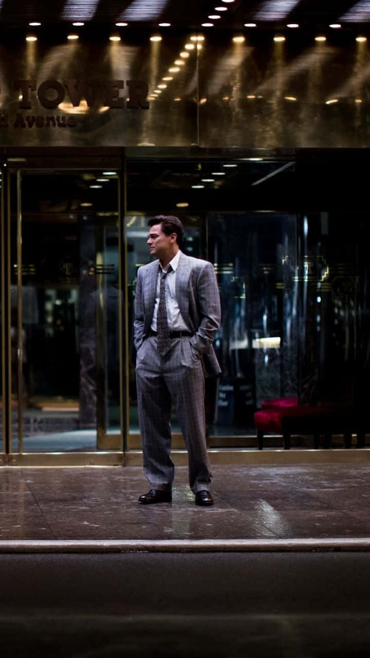 Leonardodicaprio Nel Ruolo Di Jordan Belfort In 'the Wolf Of Wall Street' Sfondo