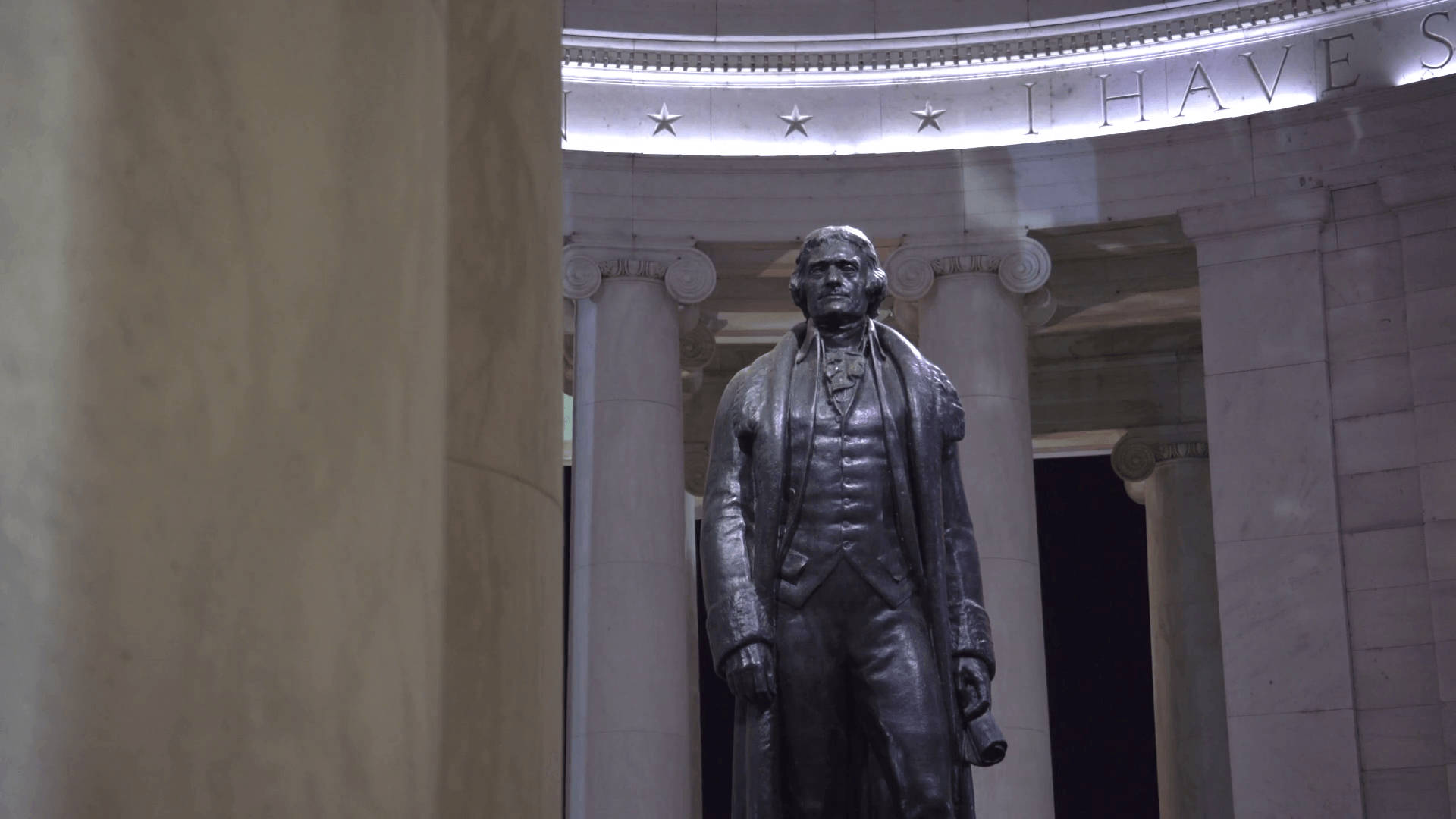 Thomas Jefferson Memorial Bronze Statue Wallpaper
