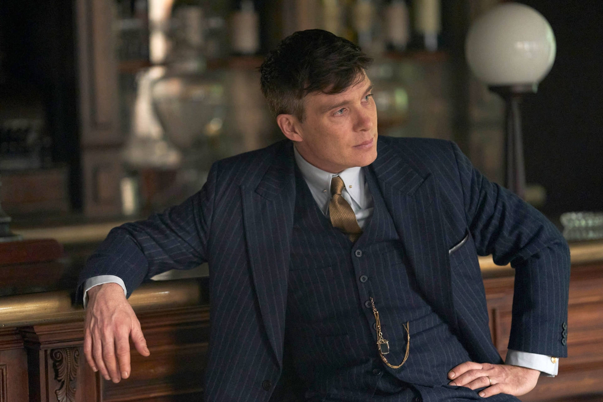 Thomas Shelby Sitting In The Pub Wallpaper