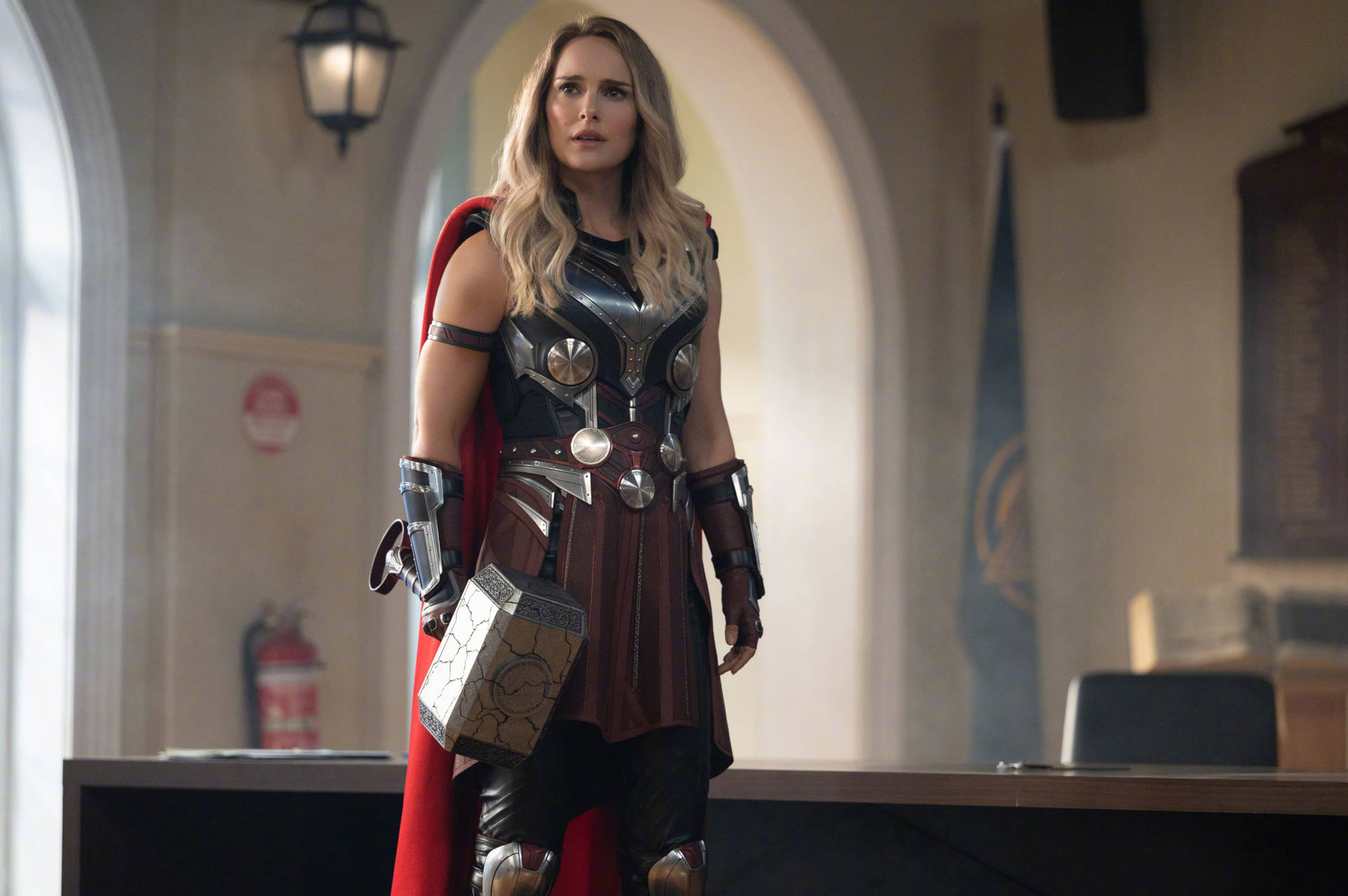 Thor Love And Thunder Confused Jane