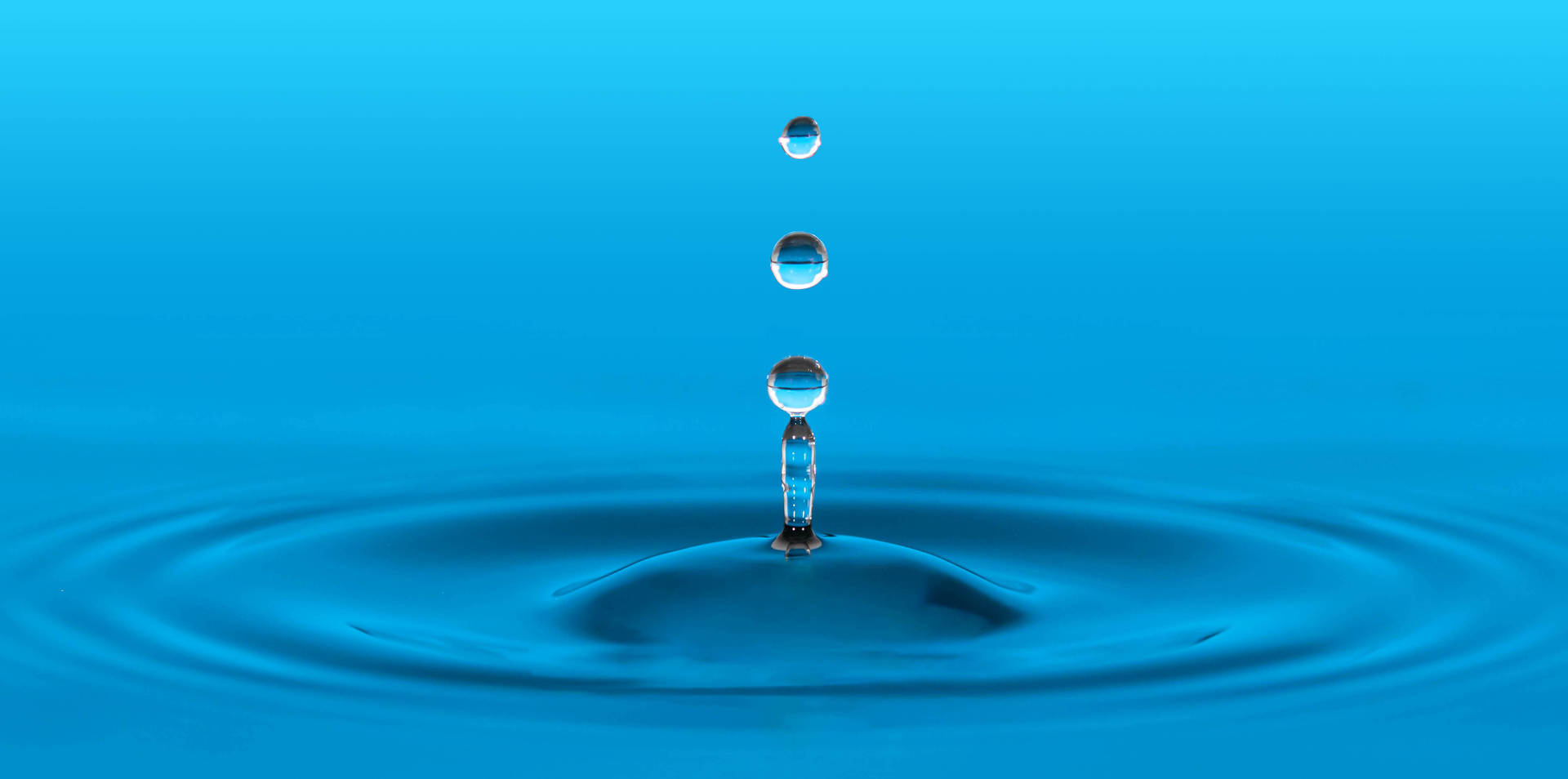 Three Water Droplets Wallpaper