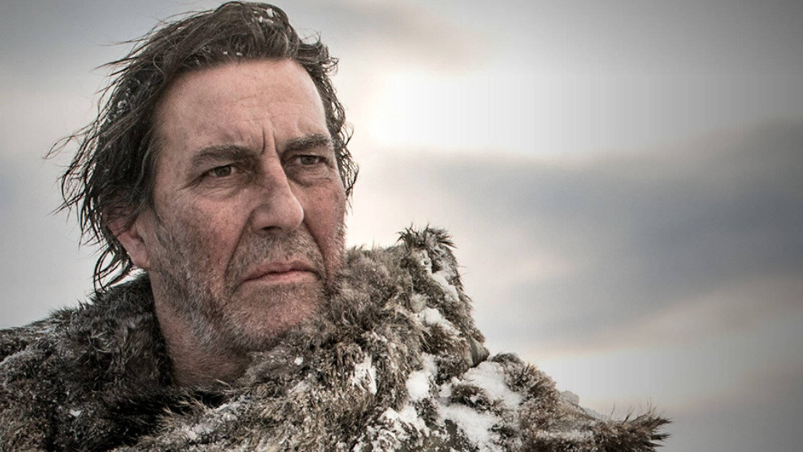 Thrones Fans Leave Ciarán Hinds Peace Background