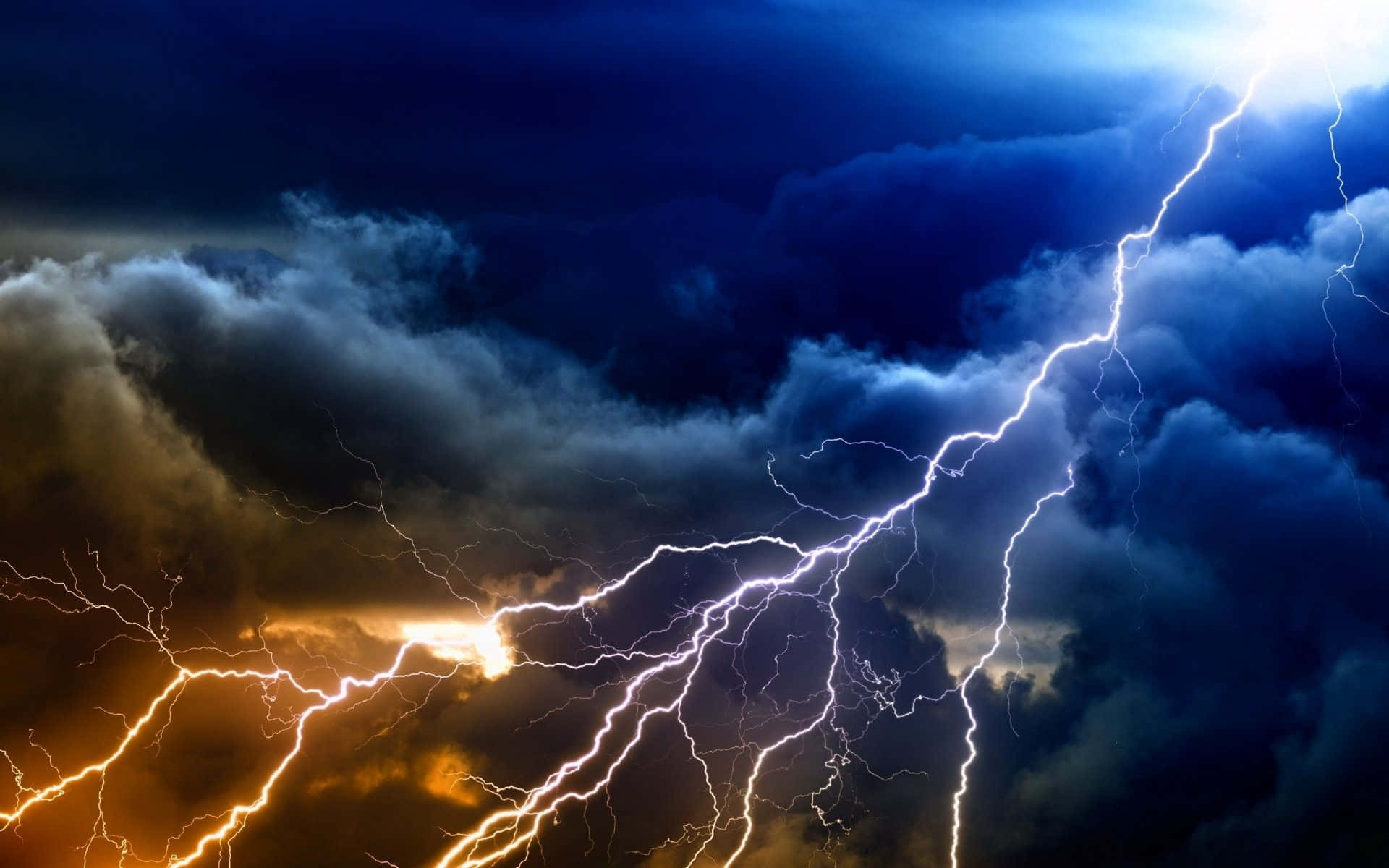 Feel the energy of a powerful thunder storm.
