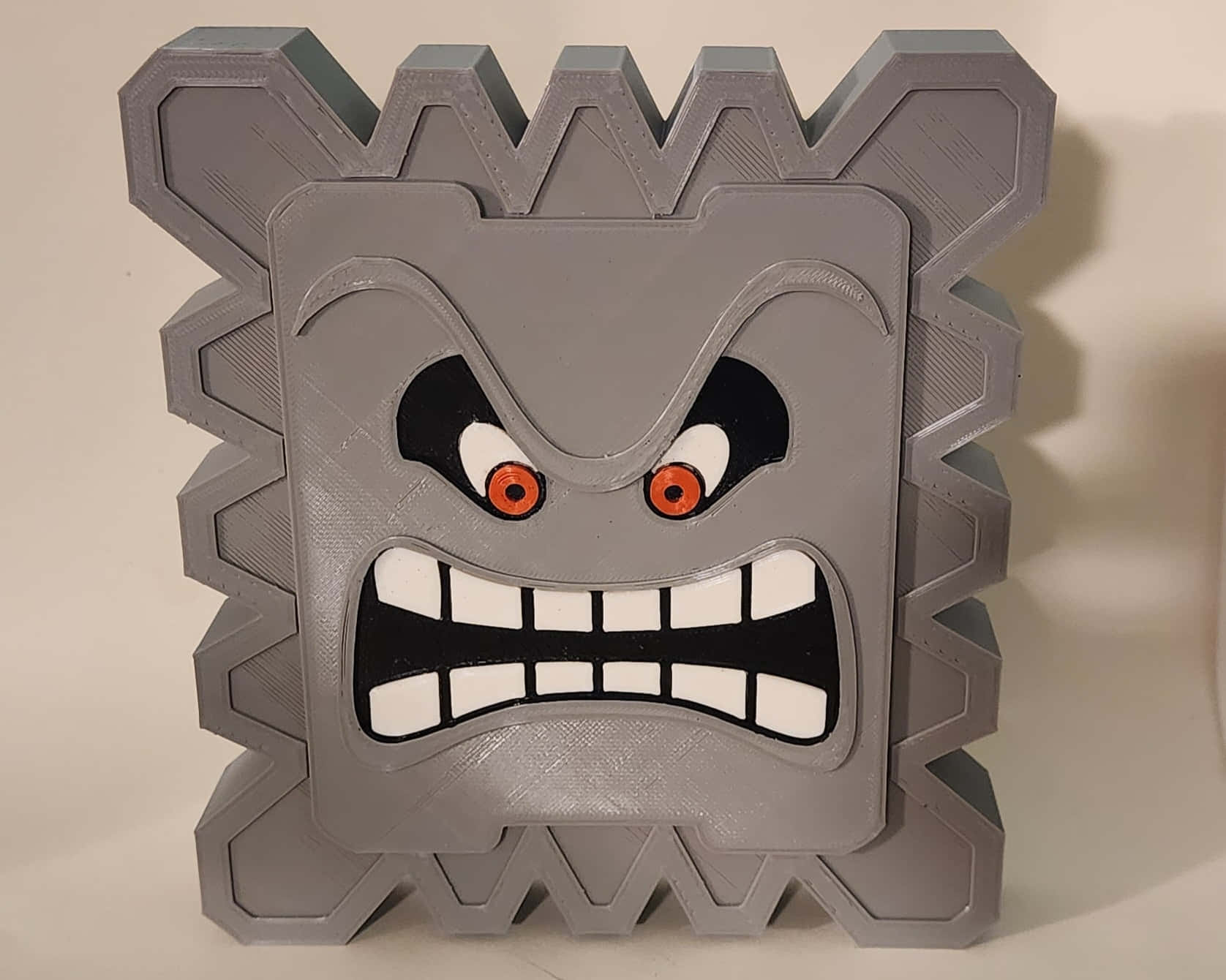 Thwomp Figur Utstilling Bakgrunnsbildet