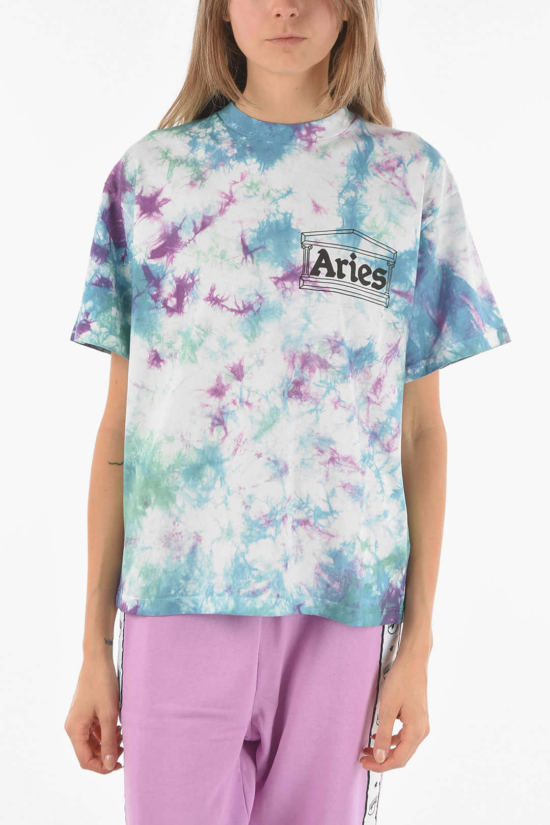 Spruce Up your Wardrobe with Fun and Vibrant Tie Dye!