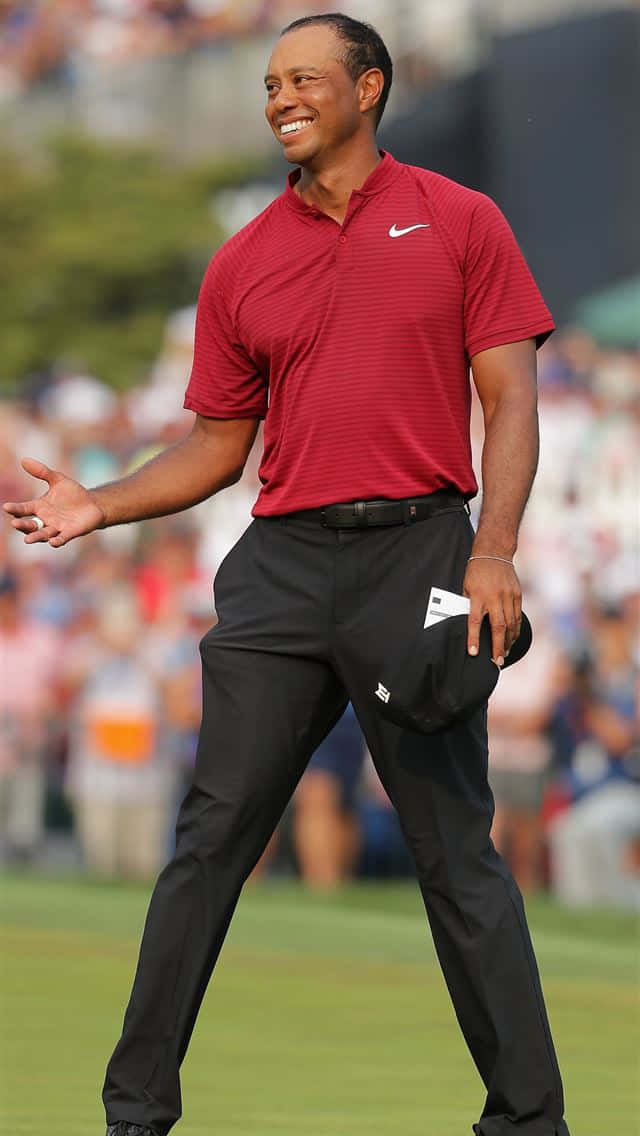 Tiger Woods Iphone In Fame Wallpaper