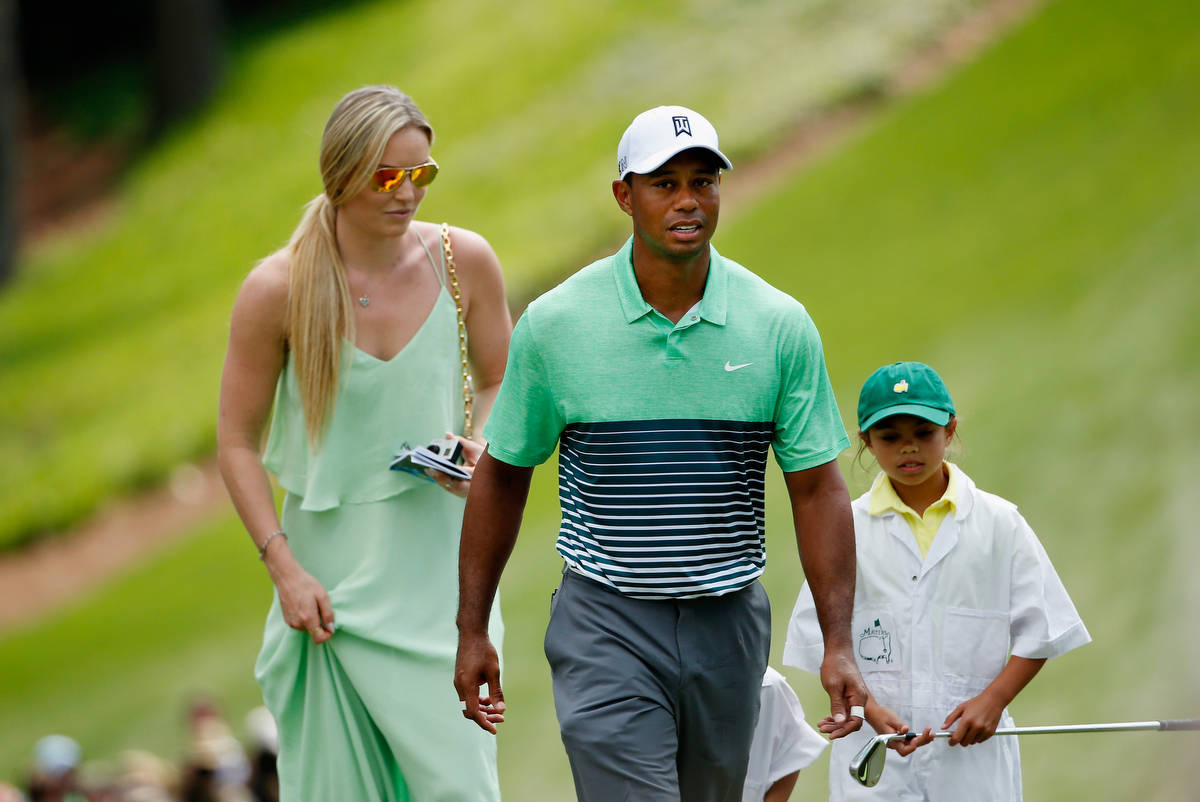 Tiger Woods Masters With Family Wallpaper