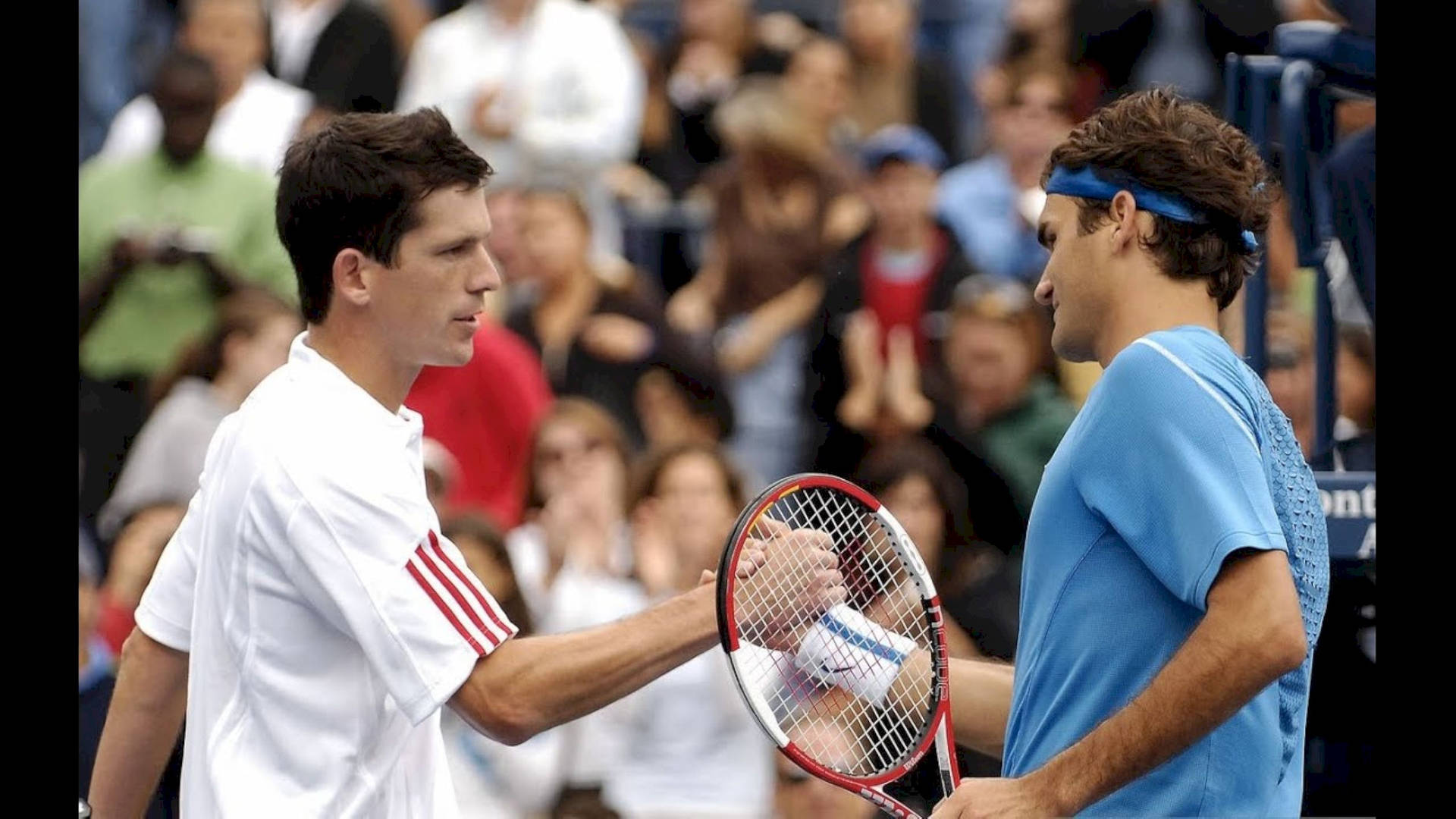 Apretónde Manos Entre Tim Henman Y Roger Federer Fondo de pantalla