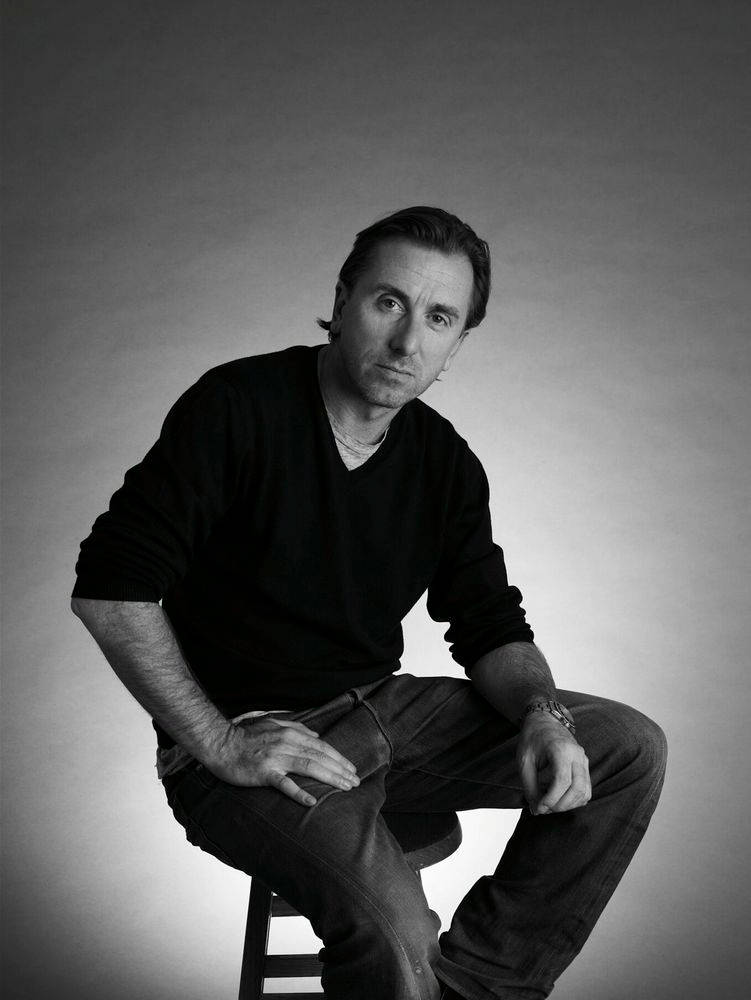 Tim Roth English Actor Sitting Portrait Wallpaper