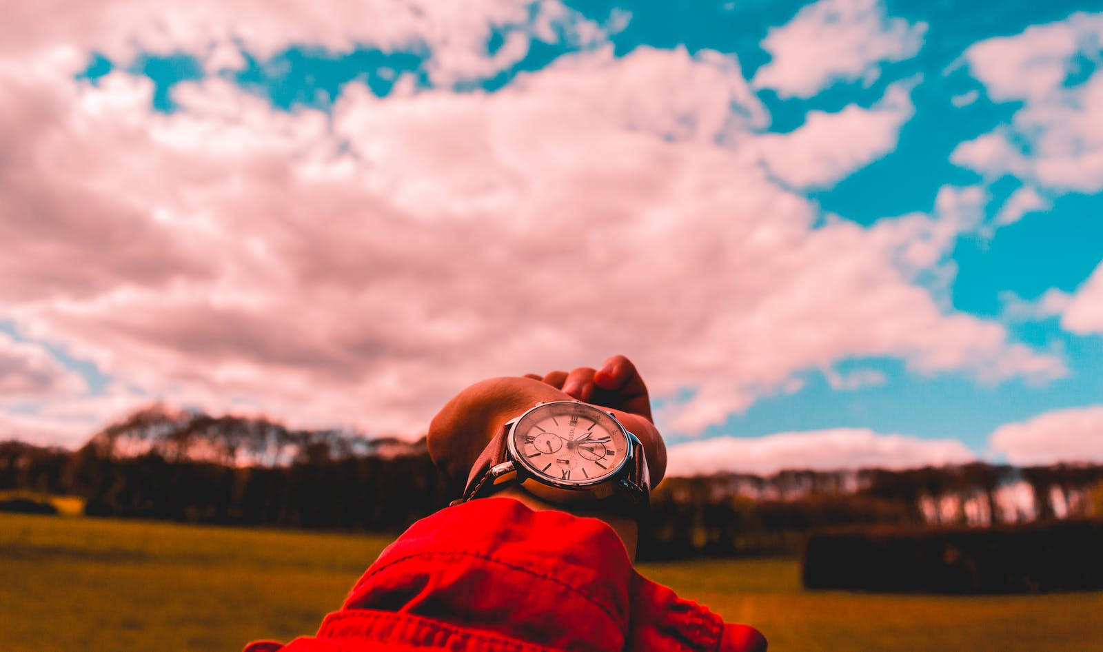 Time Wrist Watch And Sky Wallpaper