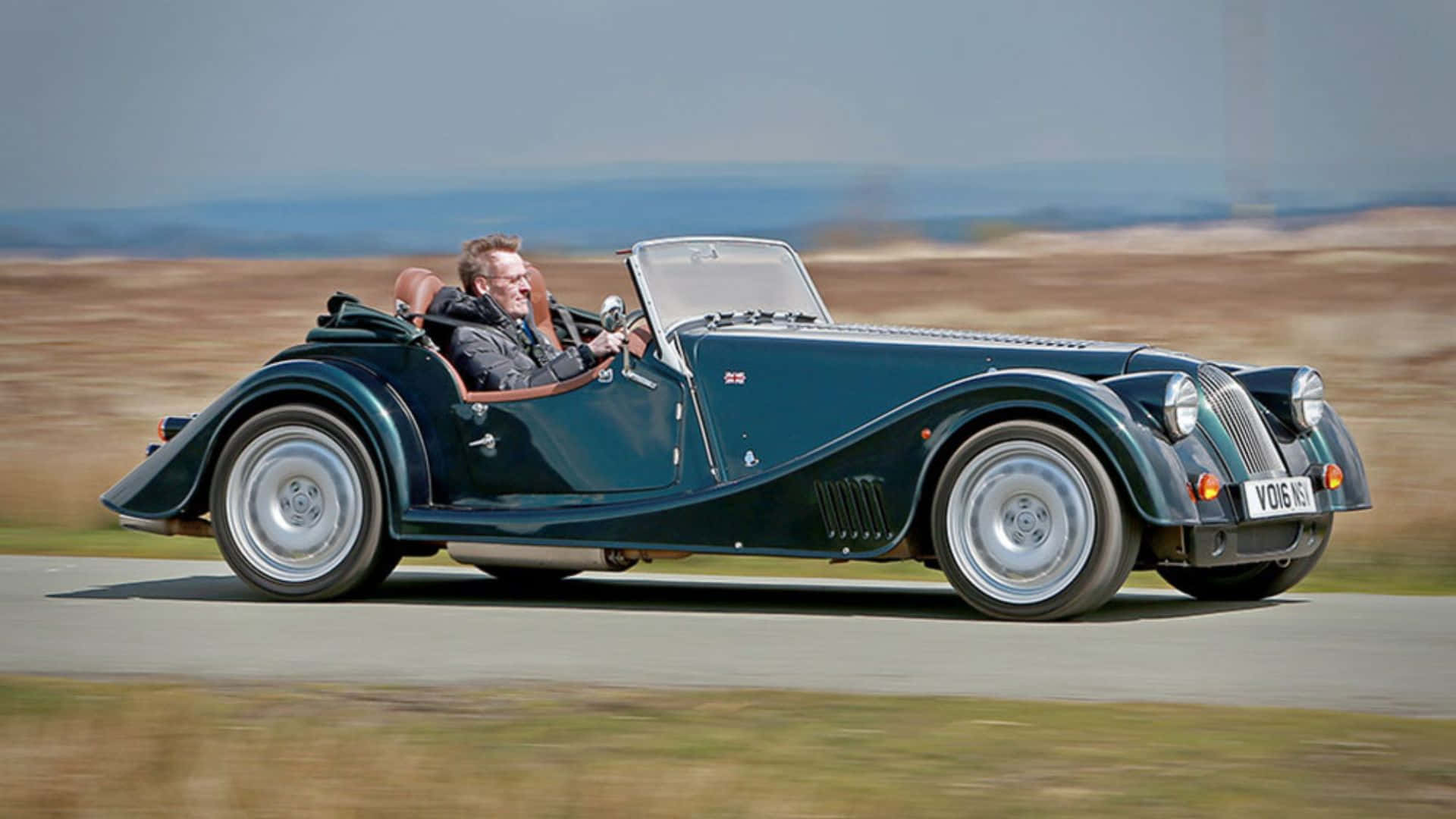 Tidløs Eleganse - Morgan Plus 8 Bakgrunnsbildet