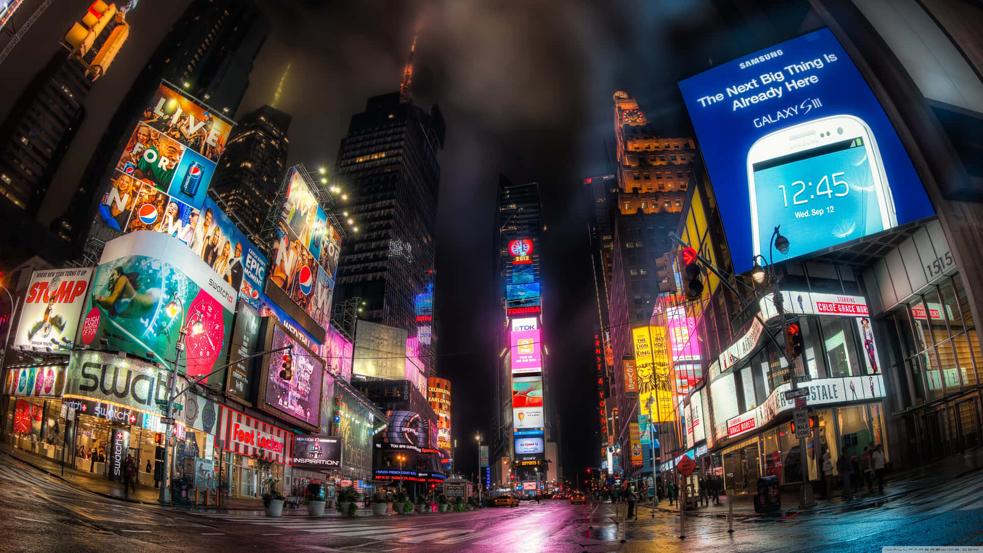 Enny Perspektiv Av Times Square. Wallpaper
