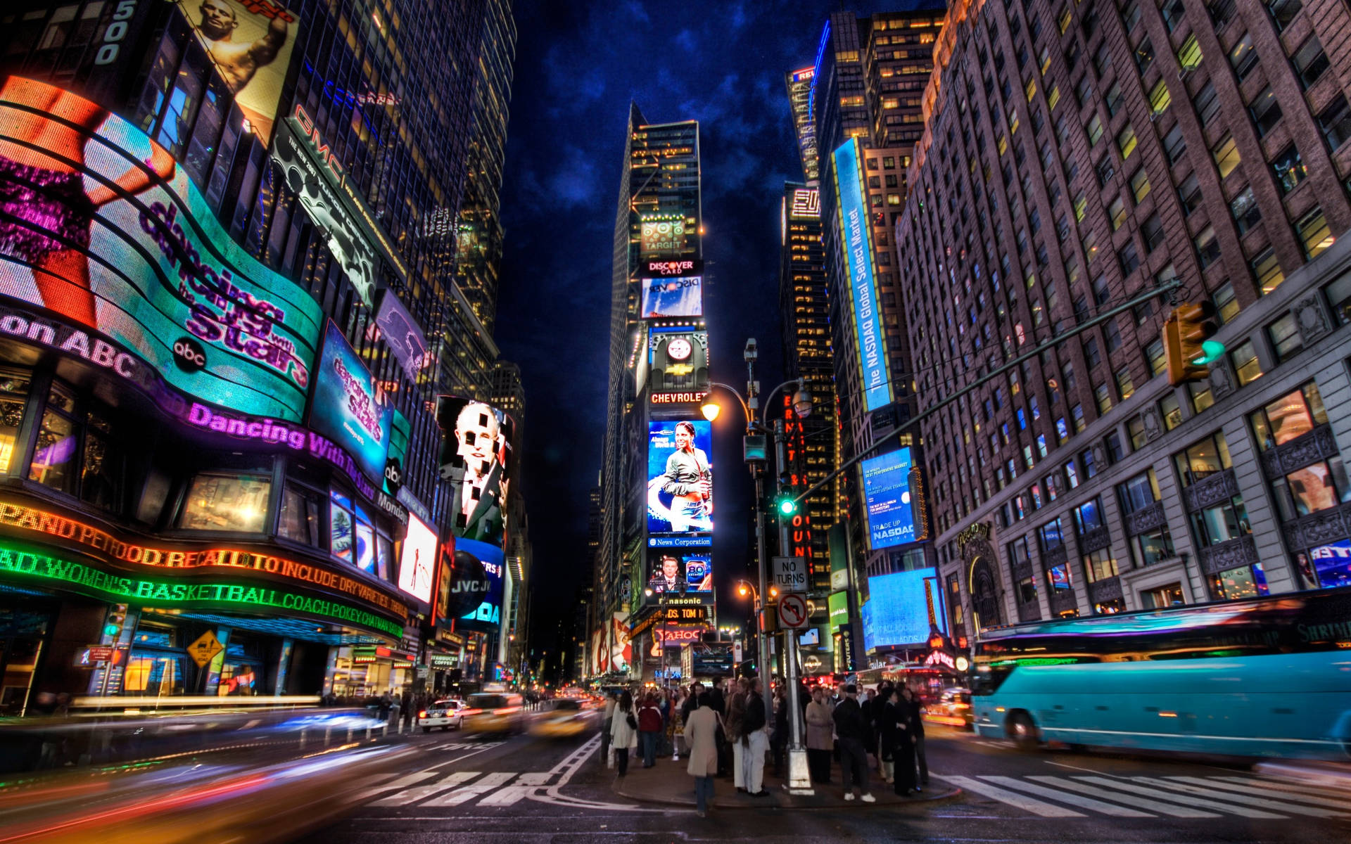 Papelde Parede De Times Square Com As Luzes Da Cidade. Papel de Parede