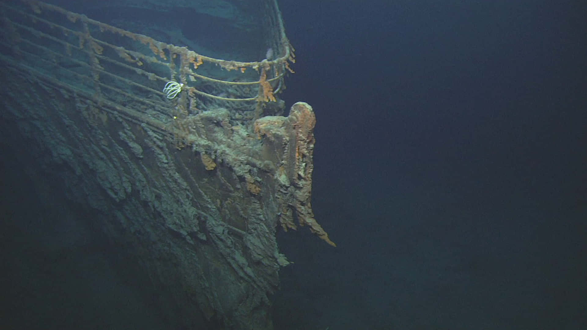 Viejaimagen Del Titanic En El Fondo Del Mar.