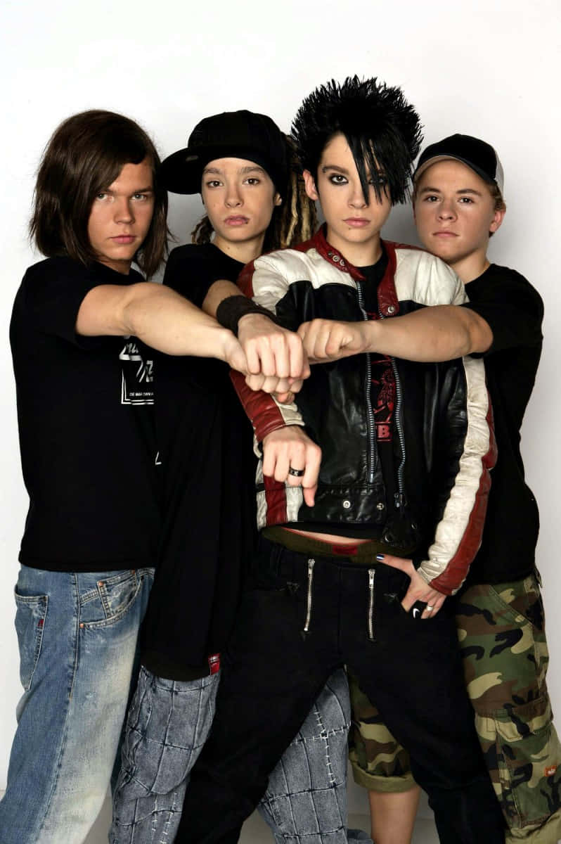 Tokio Hotel Band Pose Wallpaper