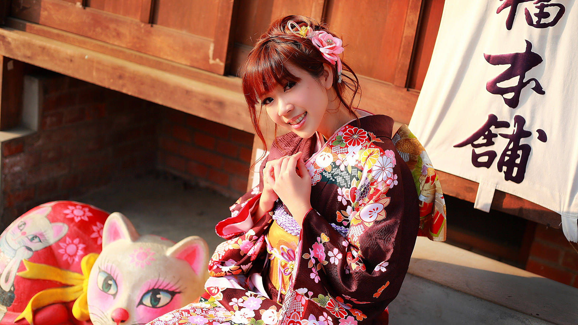 Tokyo Japan Girl In Floral Kimono Wallpaper
