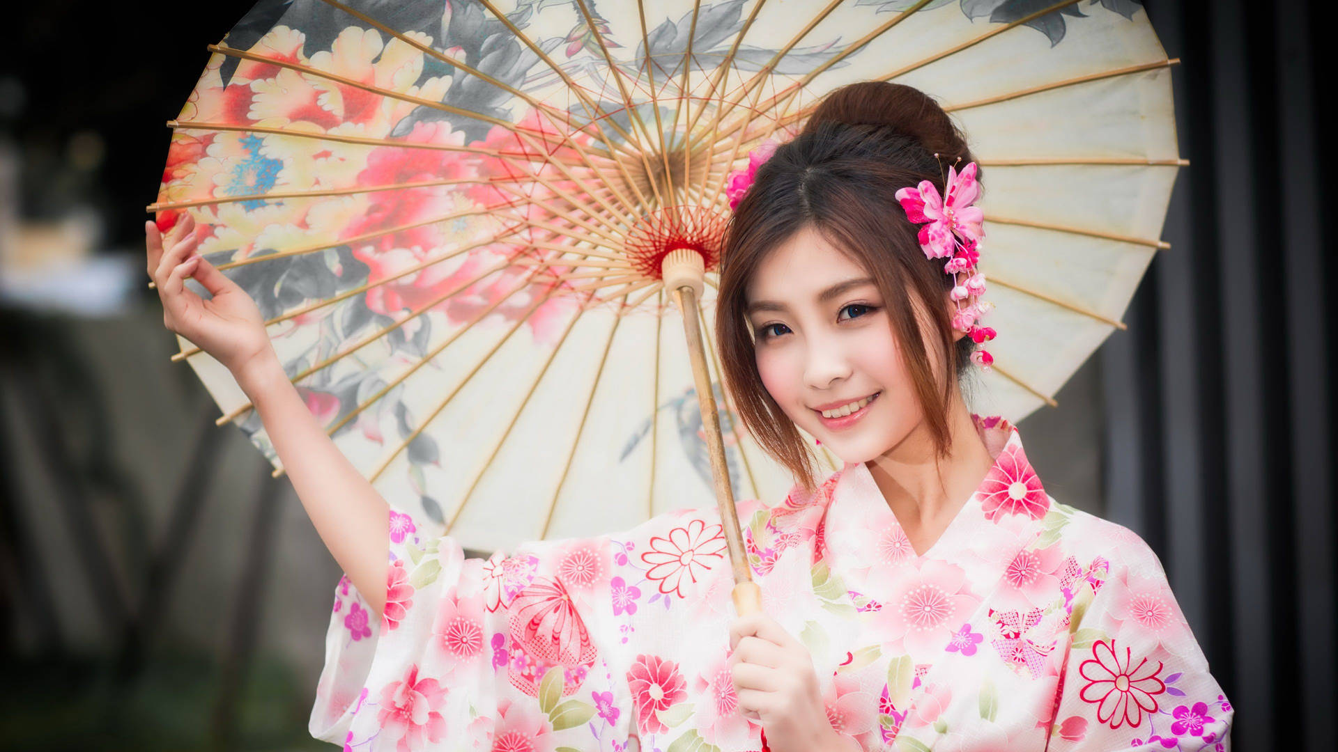 Tokyo Japan Girl In Pink Kimono Wallpaper