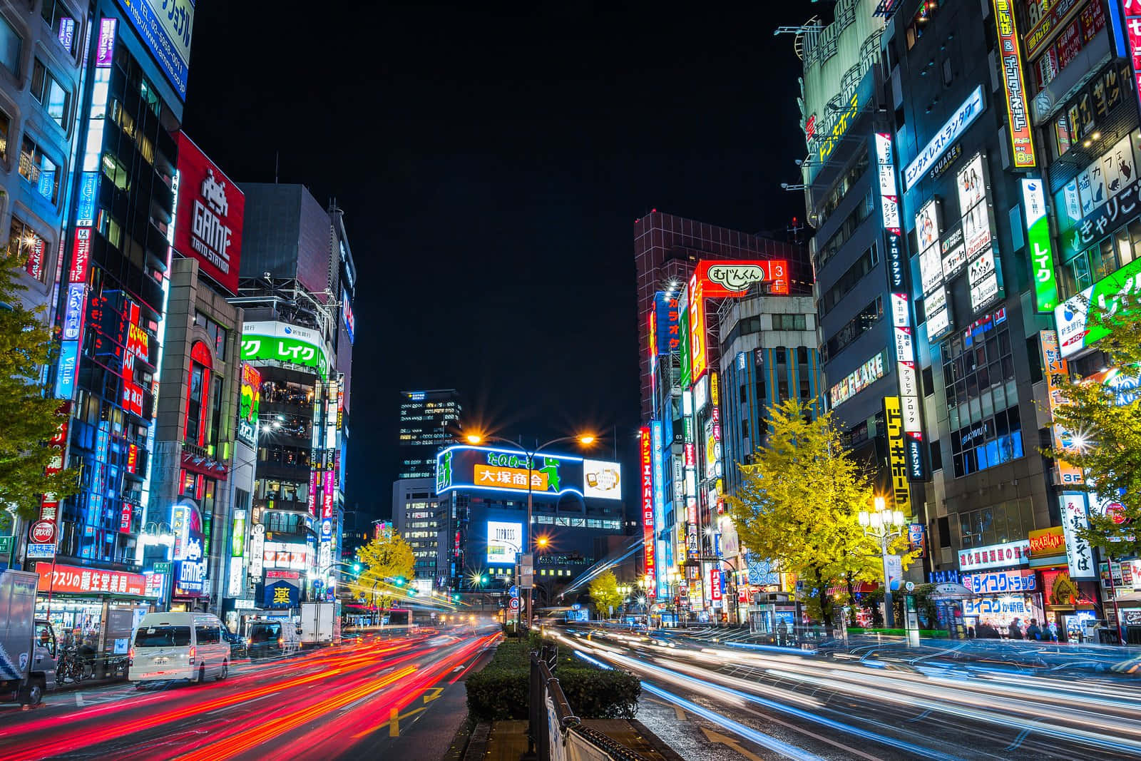 The lively city lights of Tokyo