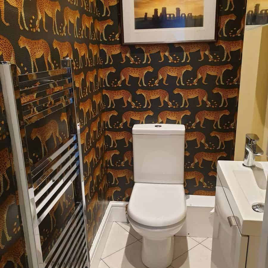 Toliet Wild Jungle Leopard Room Wallpaper