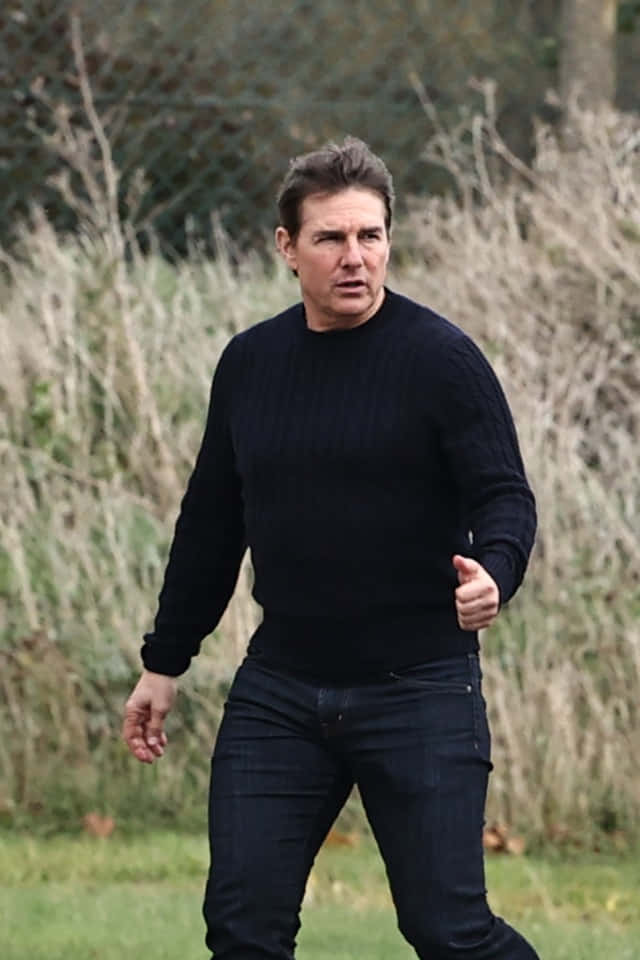 Tom Cruise 2021 Pictures 640 X 960 Picture
