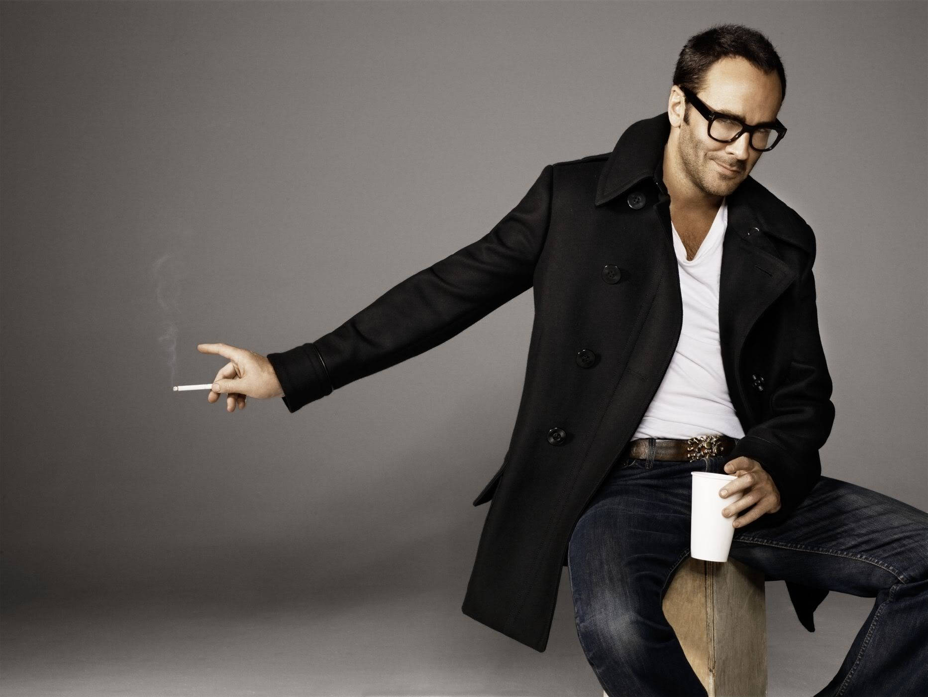 Tom Ford In Casual Outfit Wallpaper