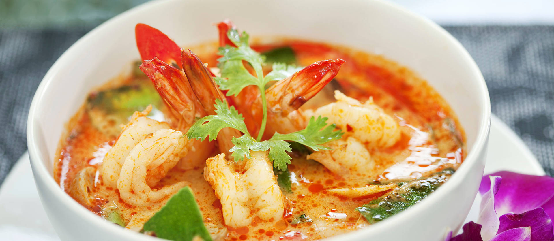 Tom Yum Soup With Seafoods Wallpaper