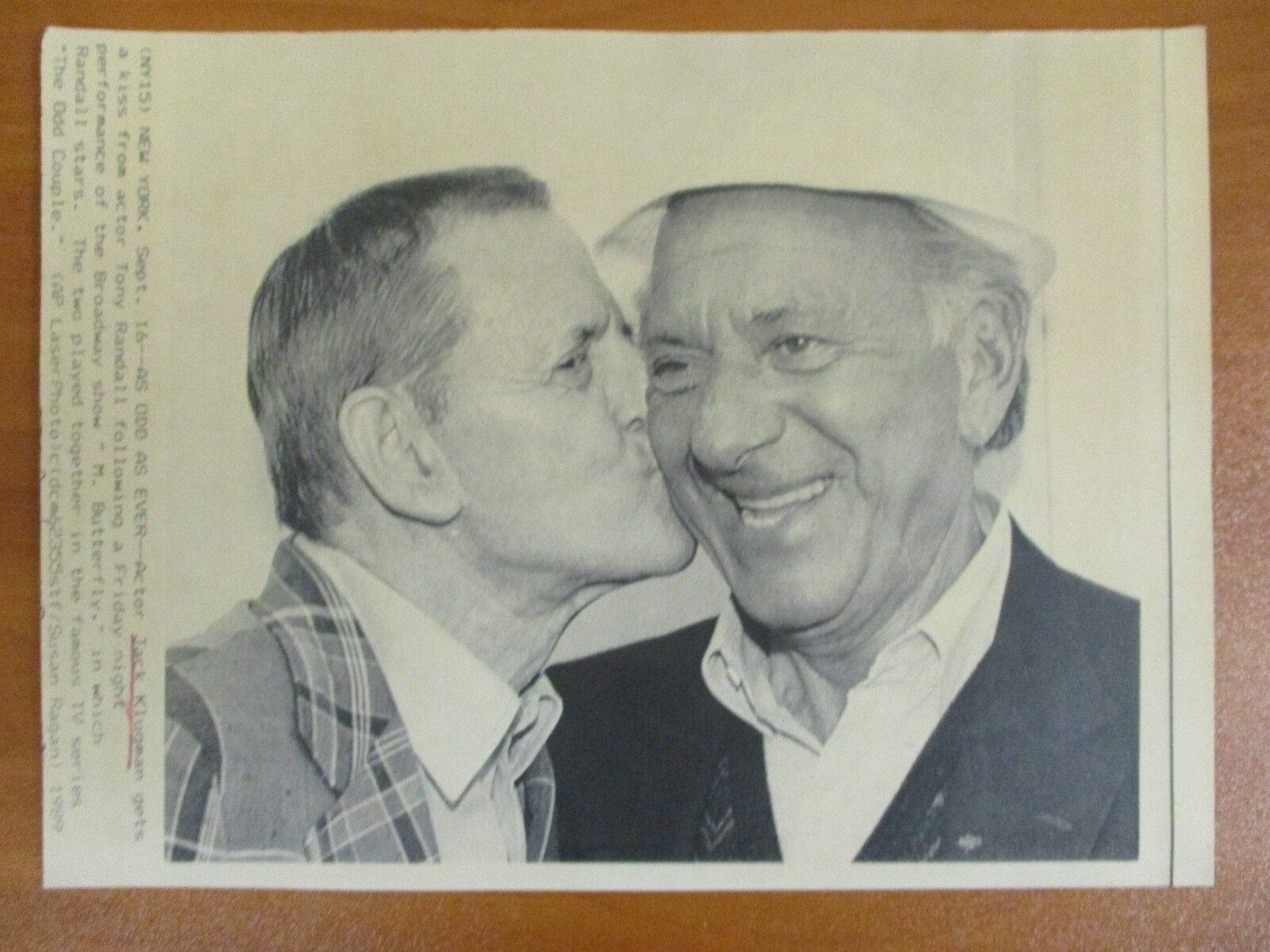 Tony Randall And Jack Klugman Framed Photo Wallpaper