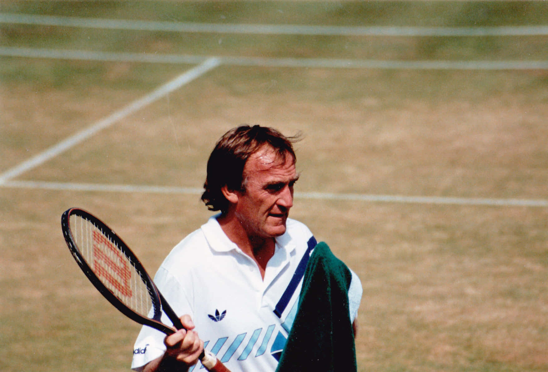 Tony Roche During 1983 Wimbledon Wallpaper