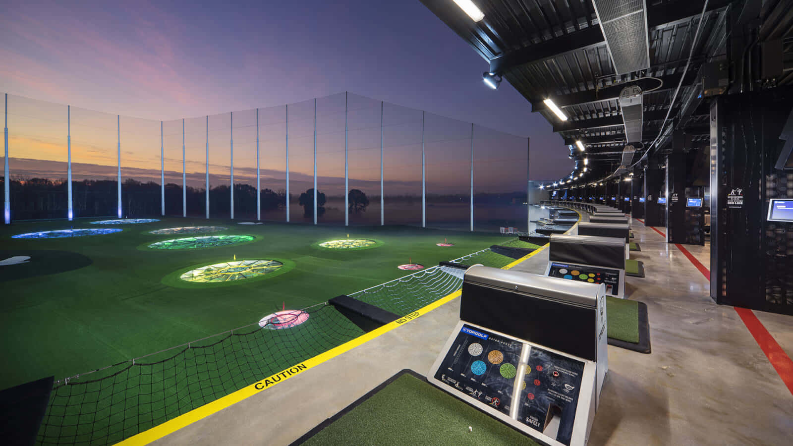 Top Golf Baton Rouge Dusk View Wallpaper