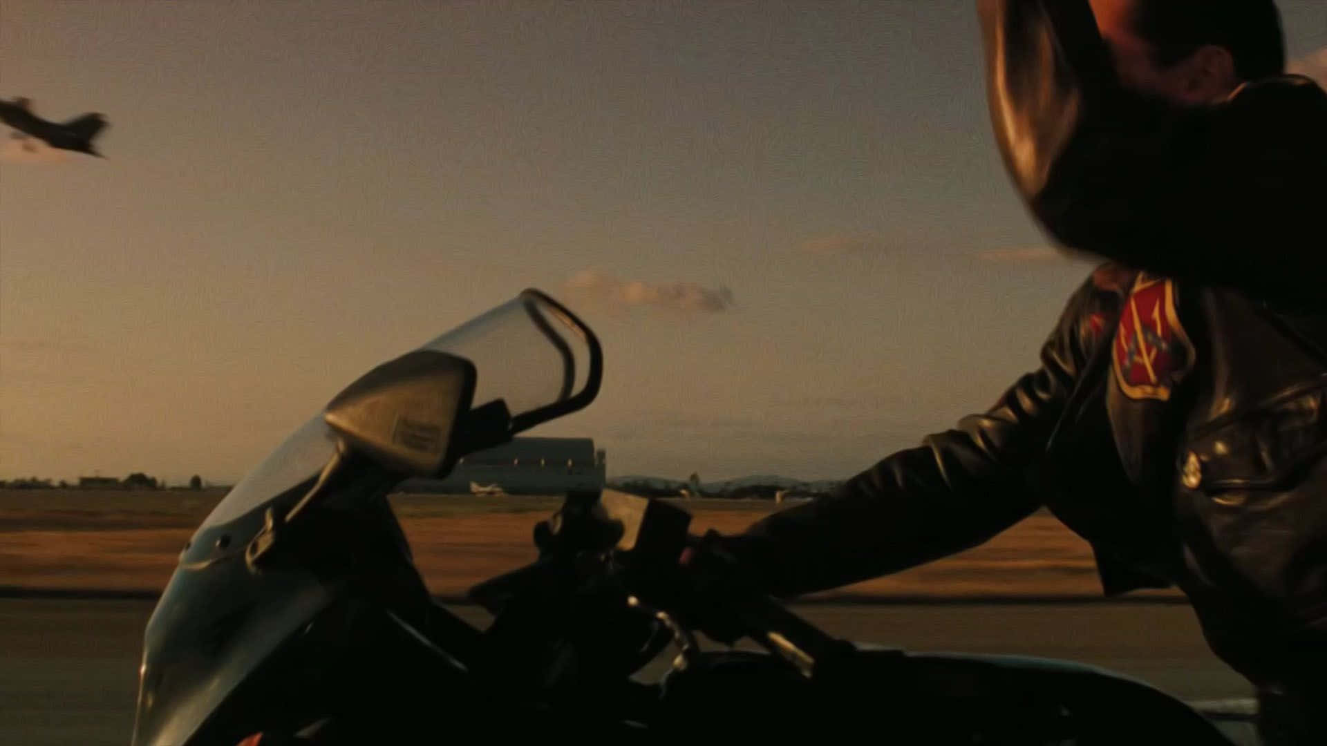 Top Gun Motorcycle Movie Scene Wallpaper