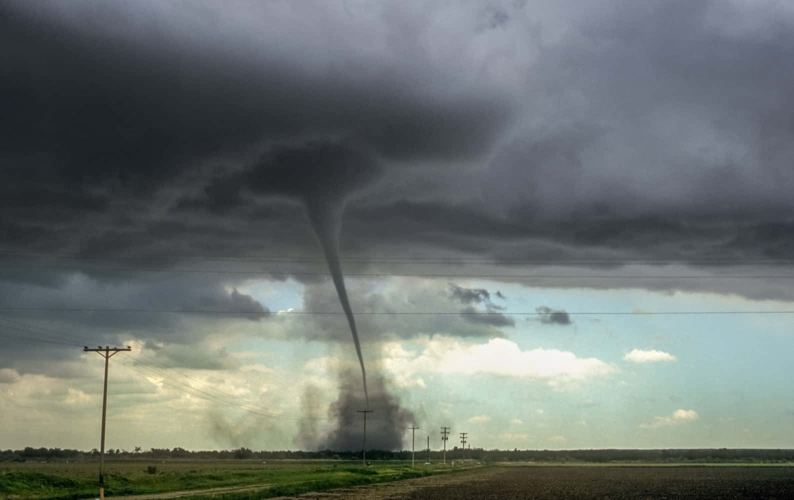 Tornado Pictures